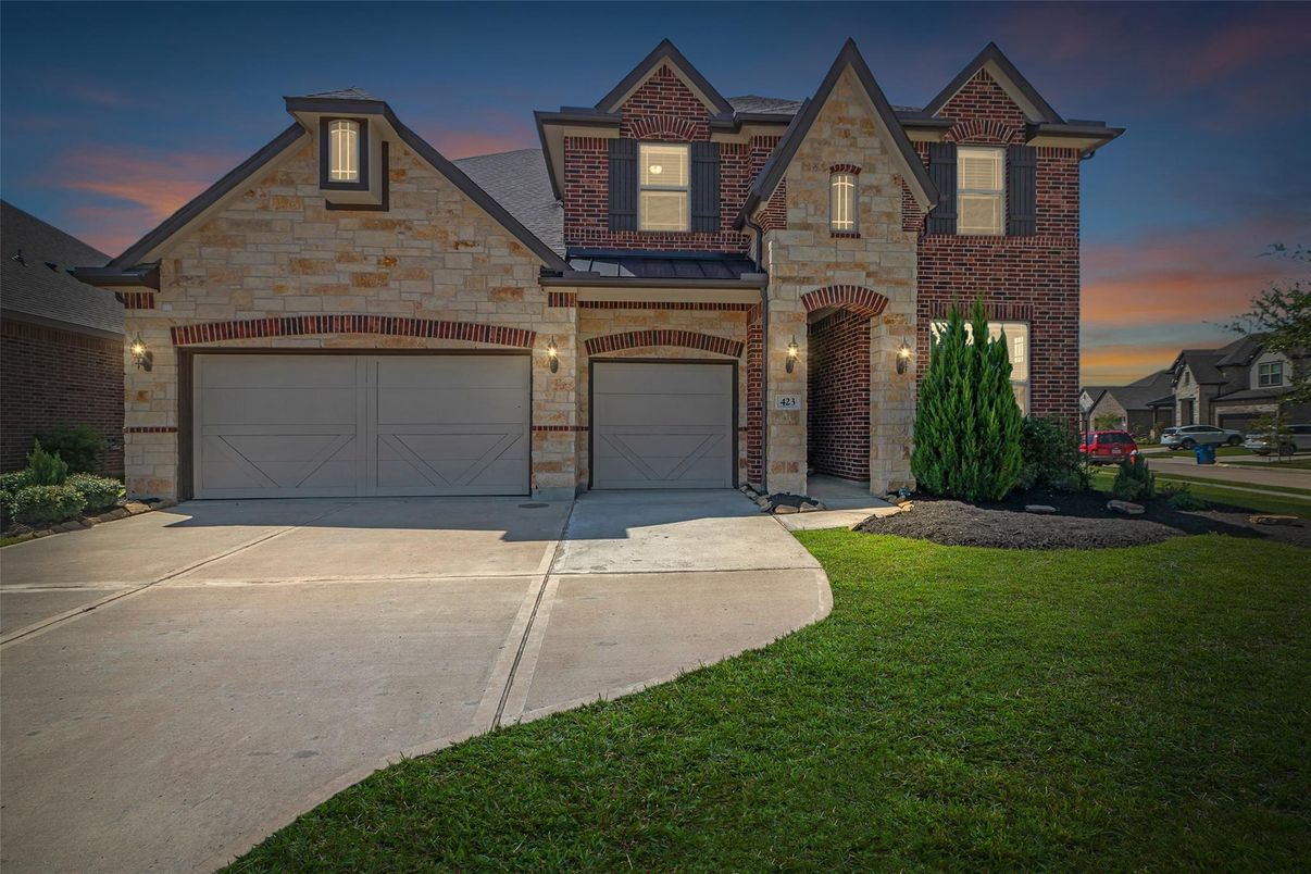 Attached, Exterior, Facade, Brick Facade, Brick Traditional