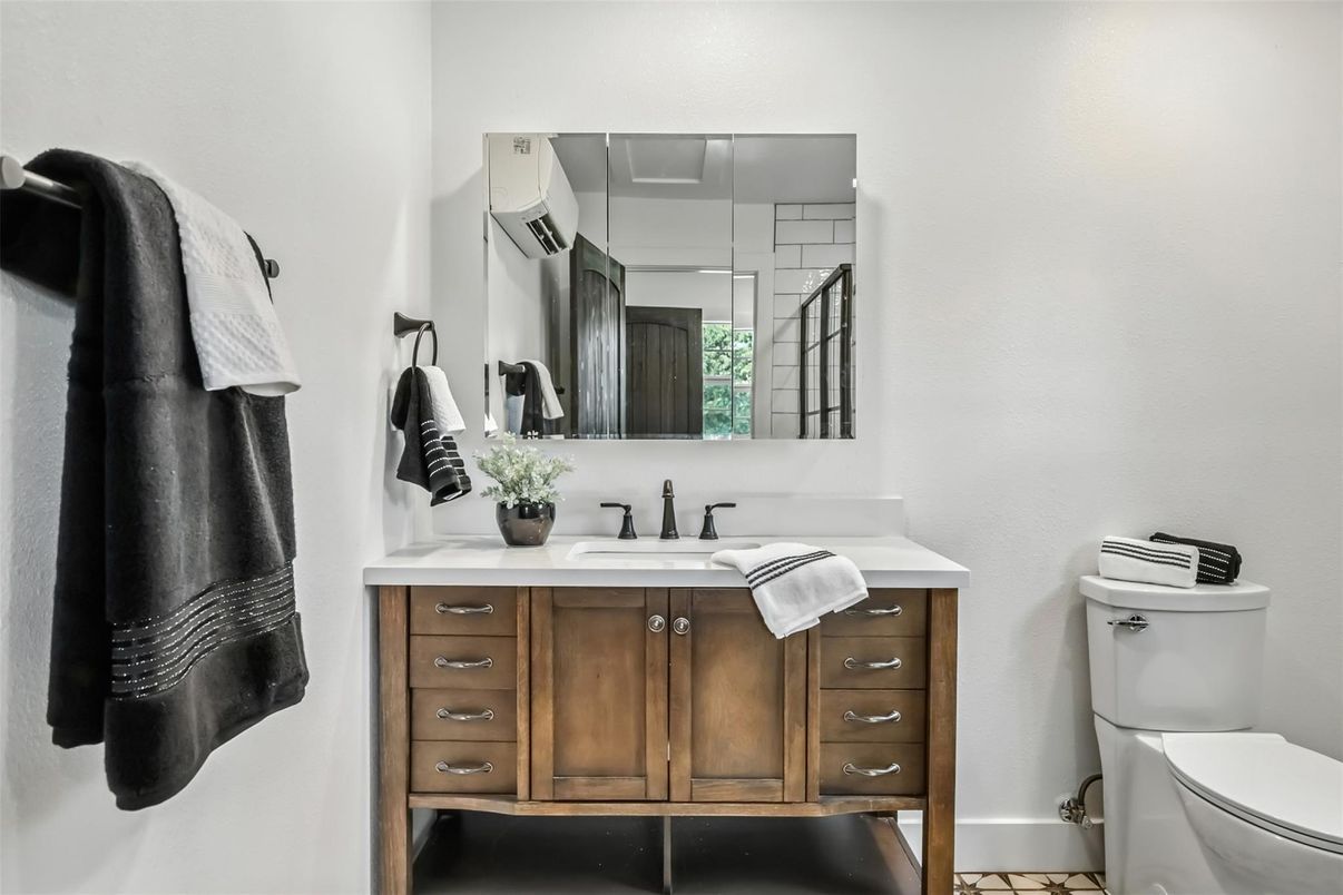 Bathroom, Interior