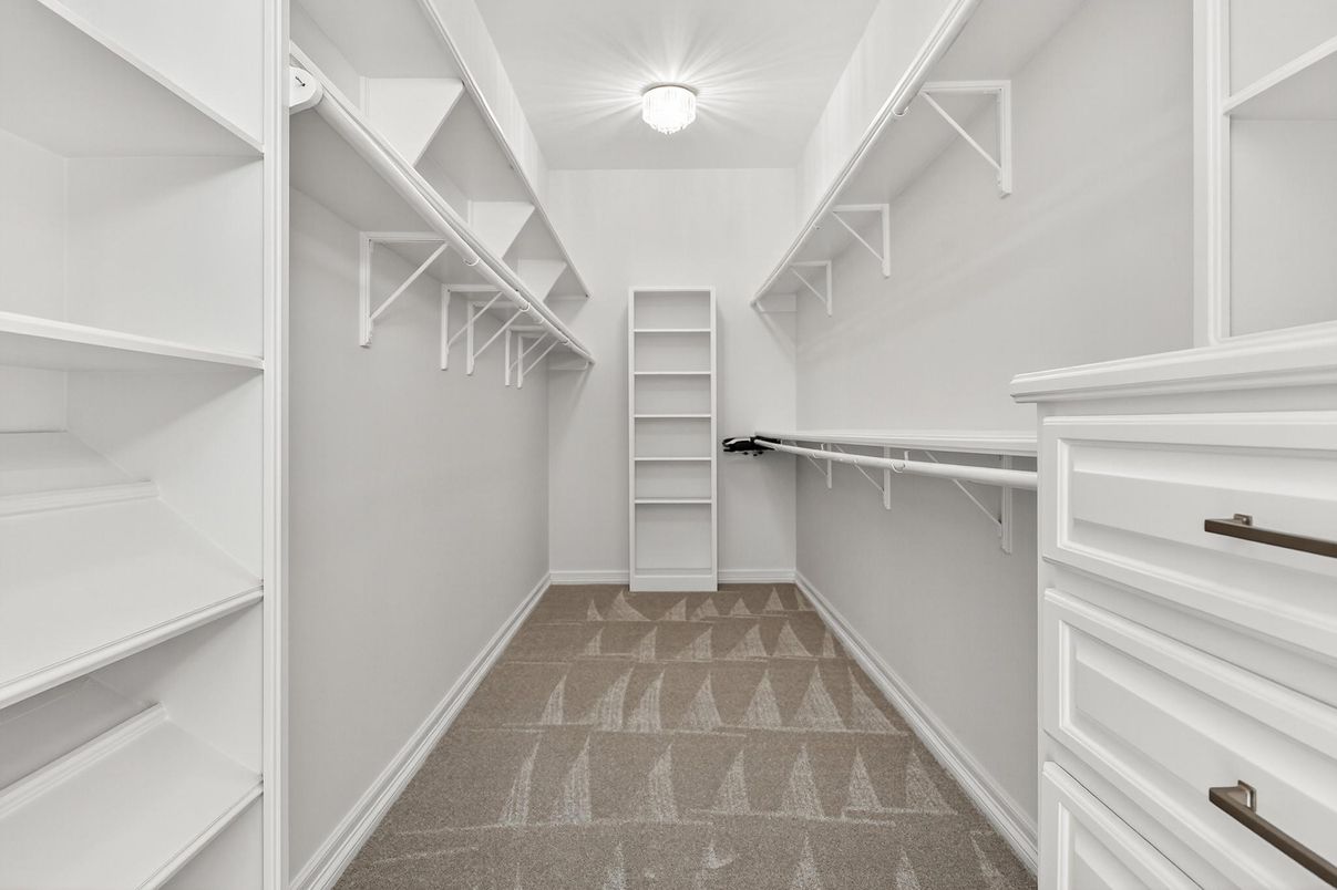 Interior, Walk-in Closets