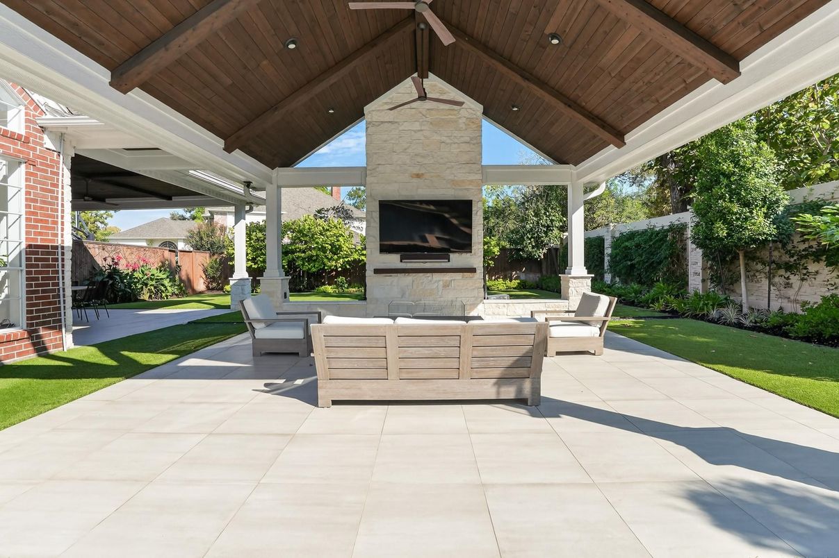 Backyard, Exterior, Fireplace, Outdoor Kitchen