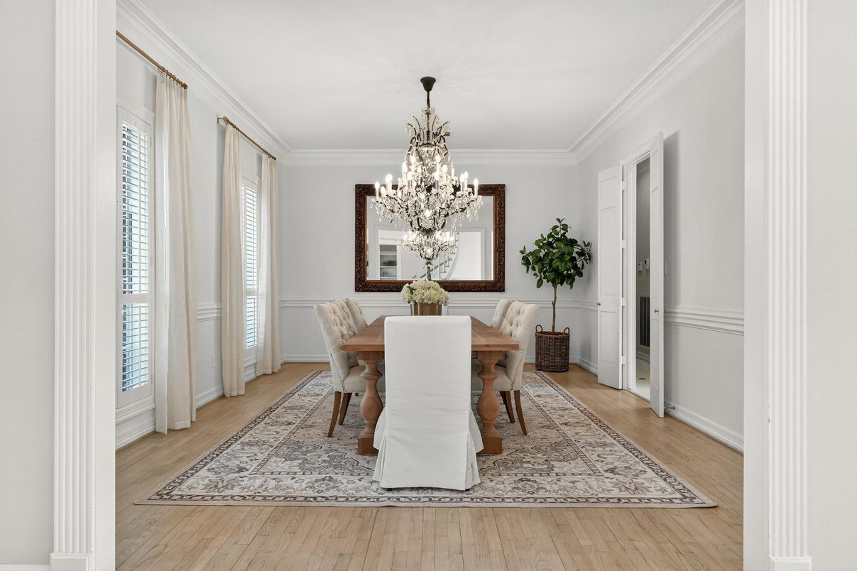 Chandelier, Dining room, Interior, Wood Texture Flooring