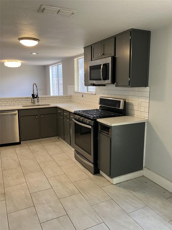 Interior, Kitchen, Recessed Lighting