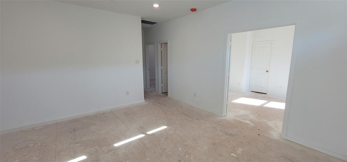 Empty room, Interior, Recessed Lighting