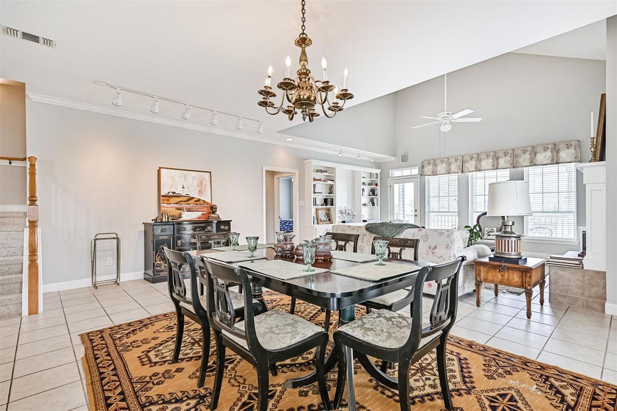 Chandelier, Dining room, Interior, Recessed Lighting