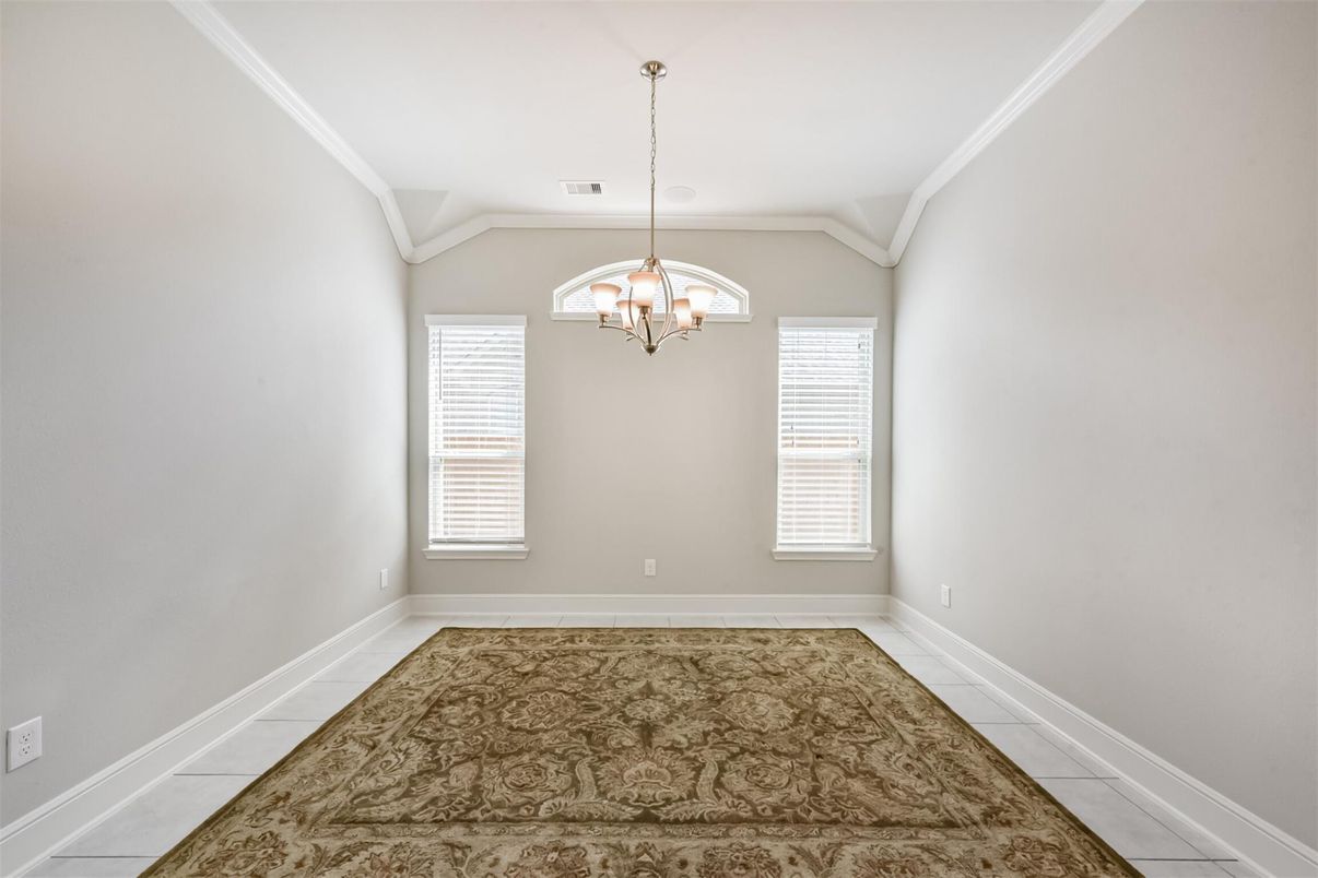 Chandelier, Empty room, Interior