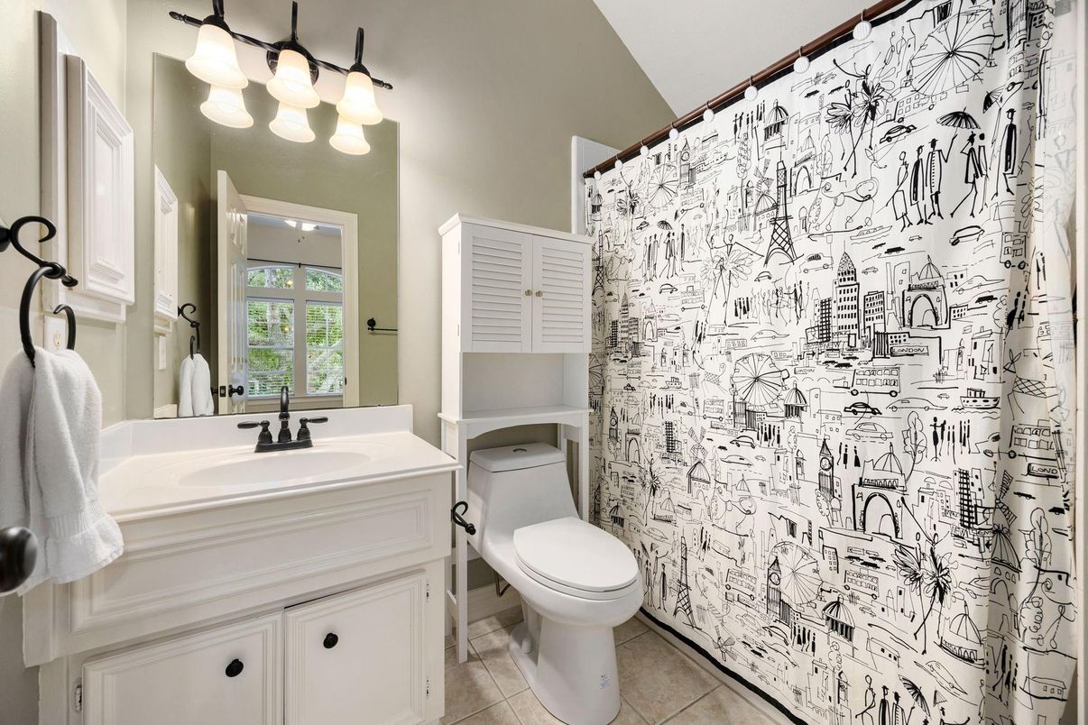 Bathroom, Interior