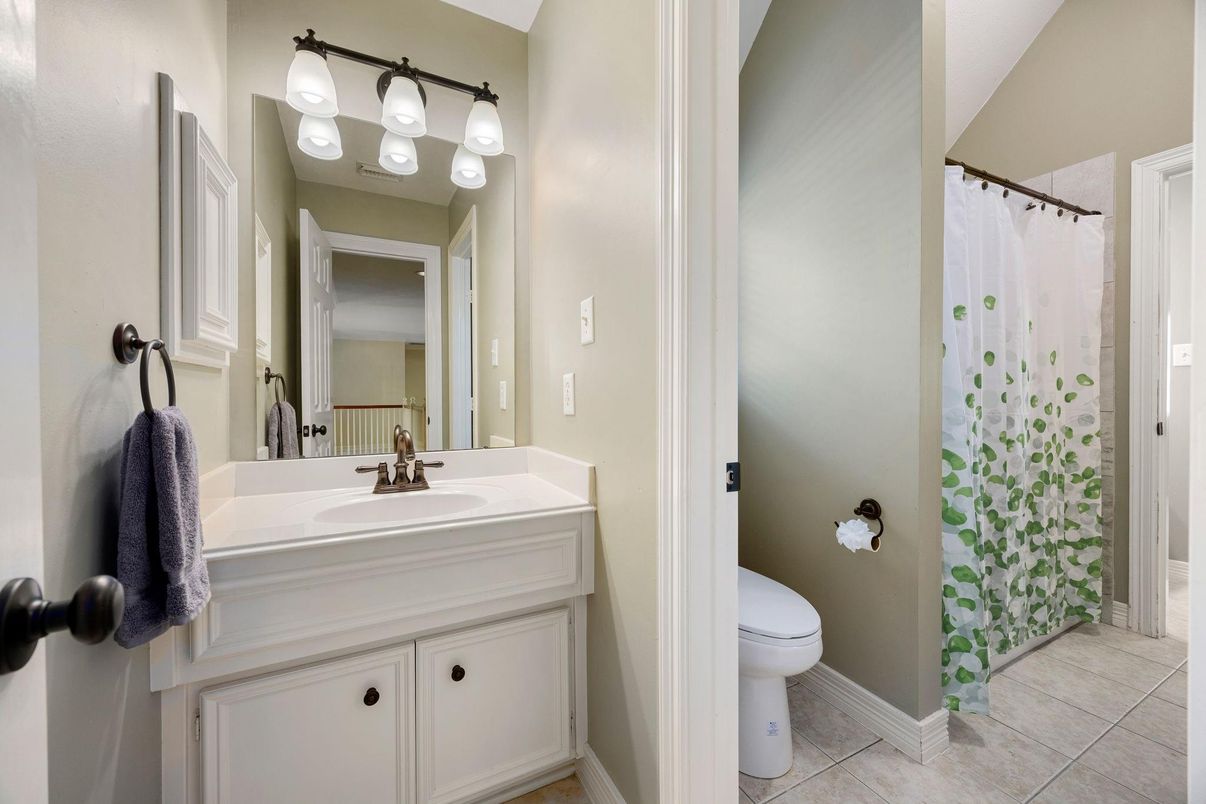 Bathroom, Interior