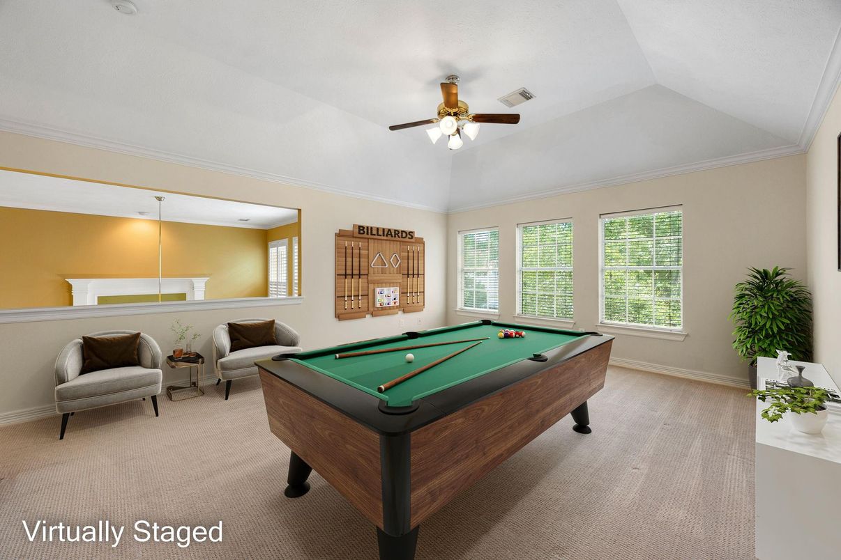 Billiard Table, Game Room, Interior