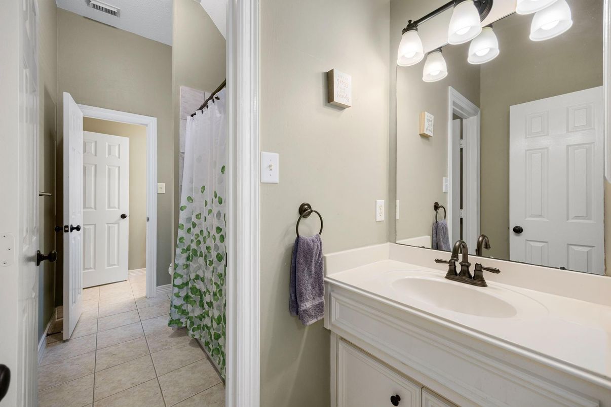 Bathroom, Interior