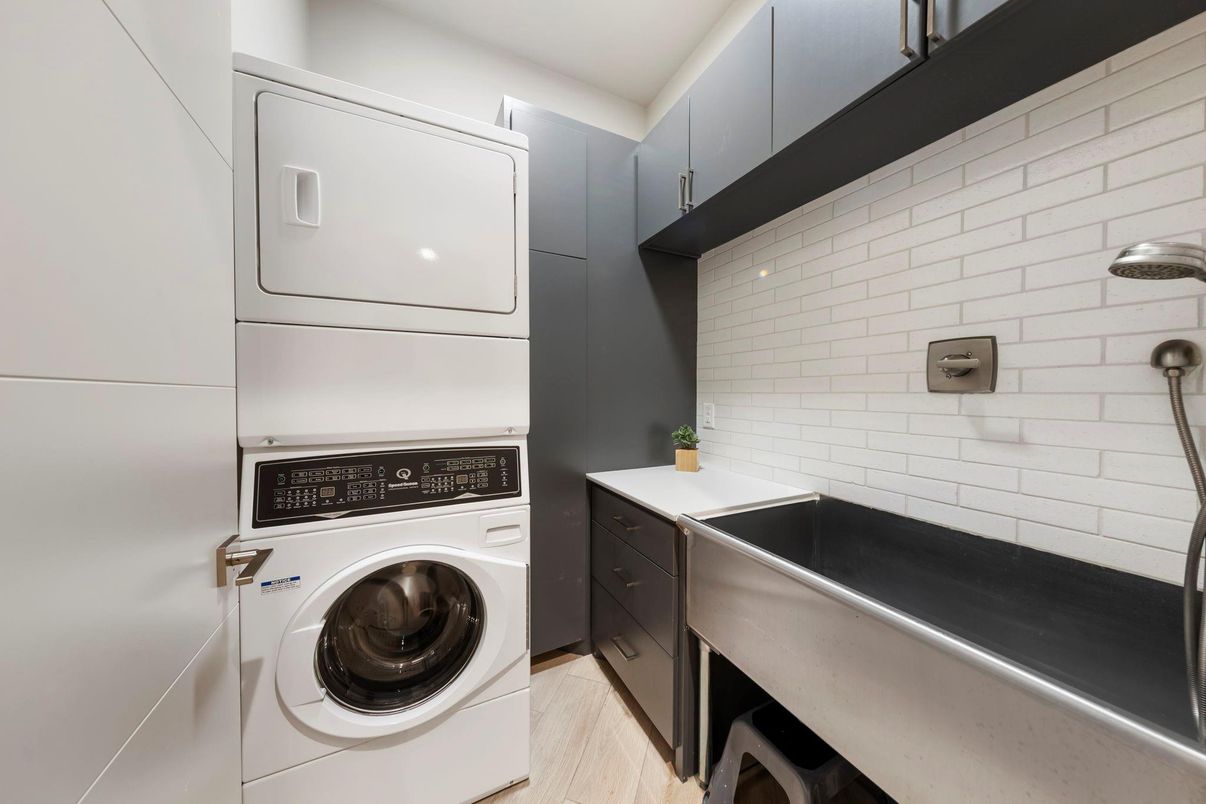 Interior, Utility Closets, Washer