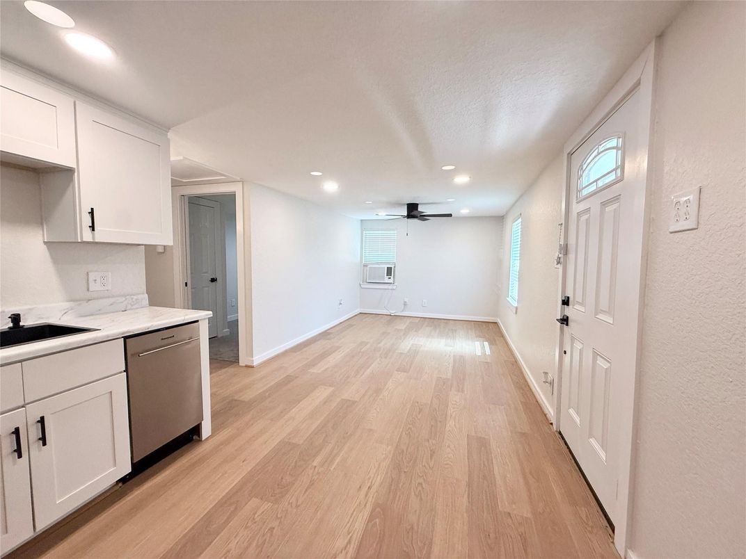 Interior, Kitchen, Recessed Lighting, Wood Texture Flooring