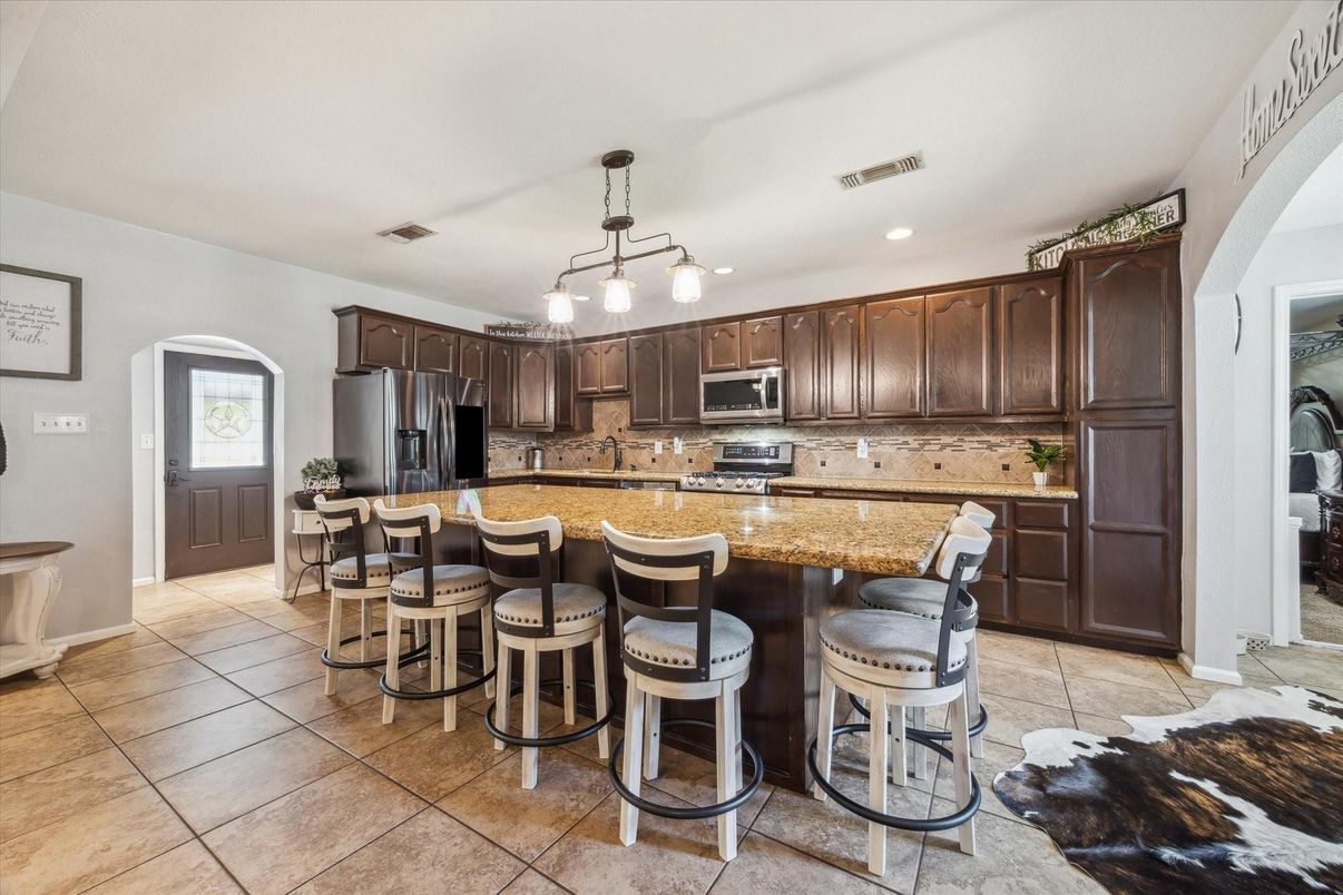 Interior, Kitchen, Pendant Lights, Recessed Lighting, Stainless Steel Appliances