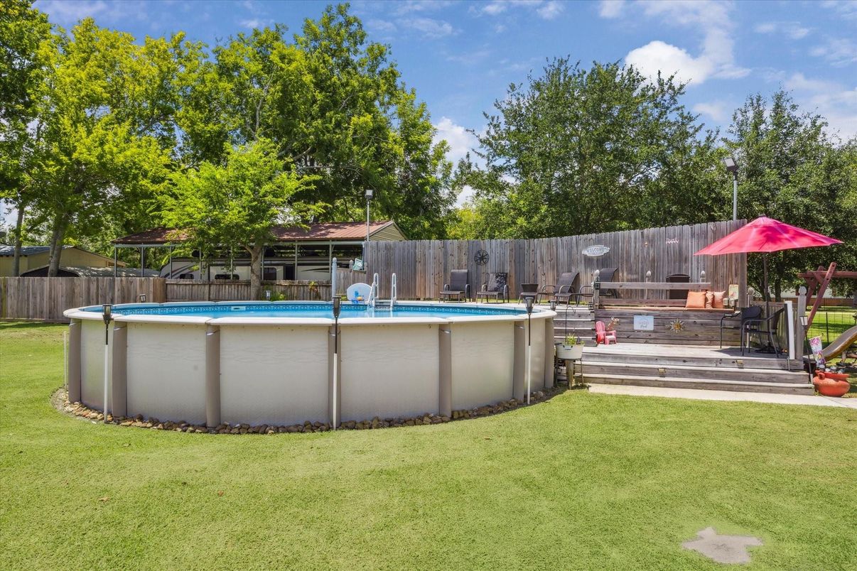 Backyard, Exterior, Pool