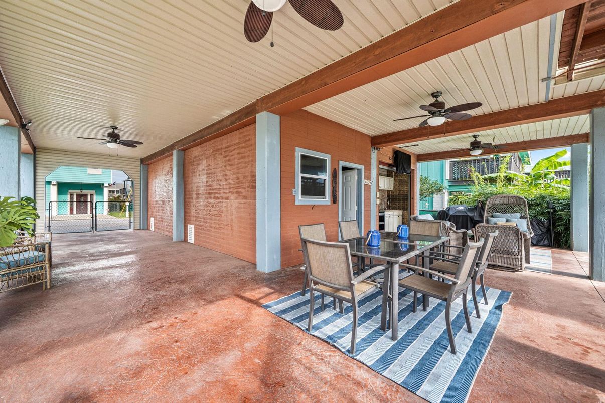 Dining room, Exterior, Stone Walls