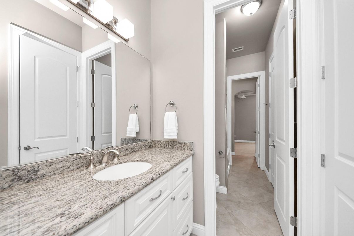 Bathroom, Dual Sink Vanities, Interior