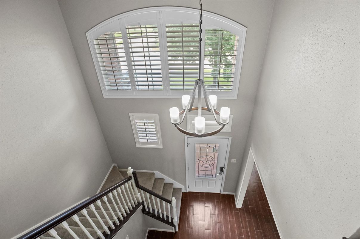 Chandelier, Interior, Wood Texture Flooring