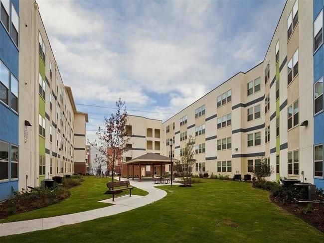 Backyard, Exterior, Facade, Condo Building