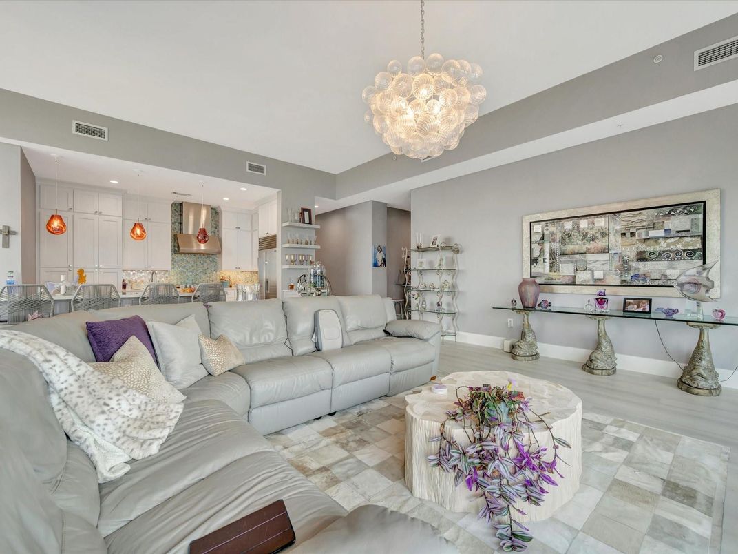 Chandelier, Interior, Kitchen, Living room, Pendant Lights, Recessed Lighting