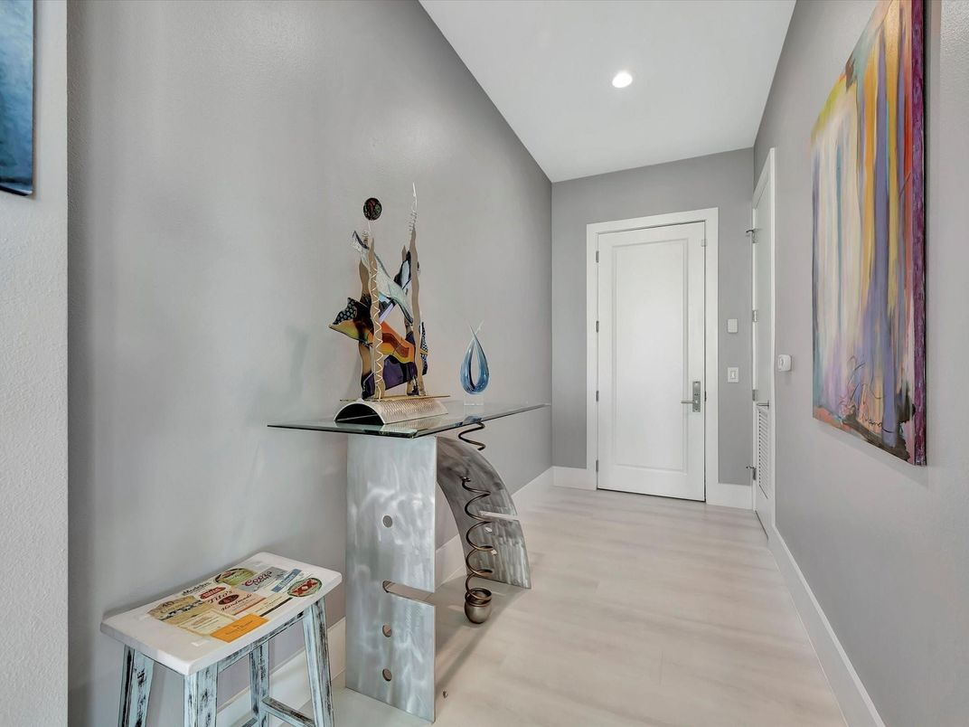 Interior, Recessed Lighting