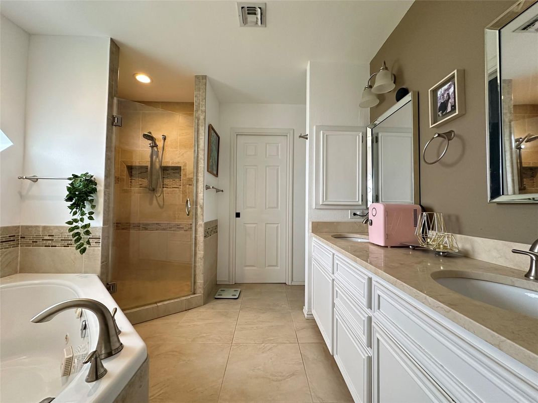 Bathroom, Dual Sink Vanities, Glass Shower, Interior, Recessed Lighting