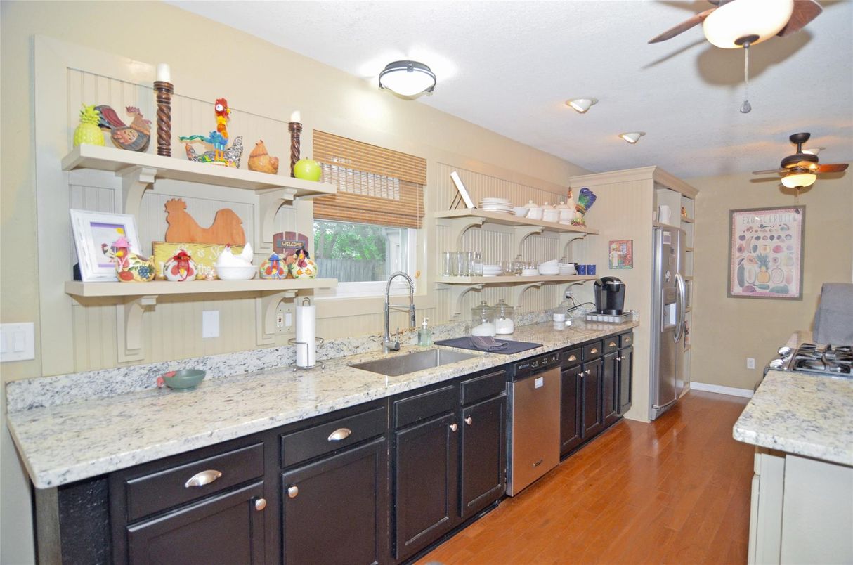 Interior, Kitchen, Recessed Lighting, Wood Texture Flooring