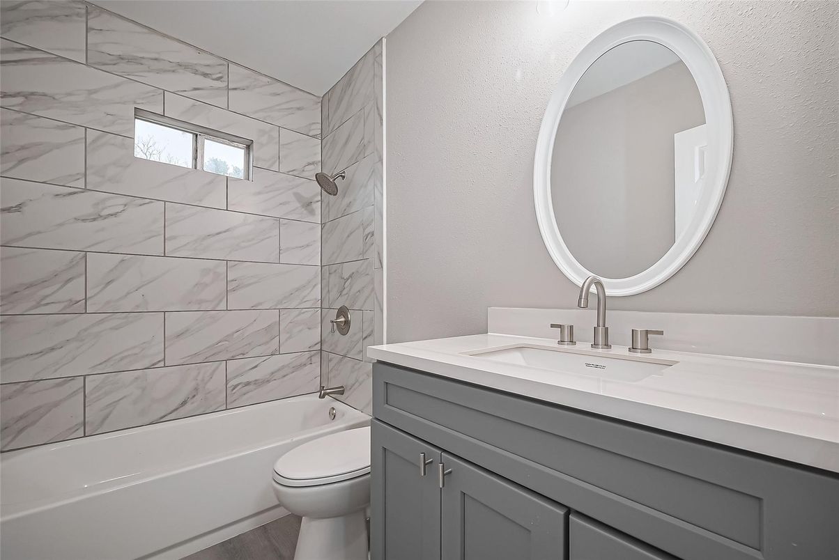 Bathroom, Interior, Marble Walls