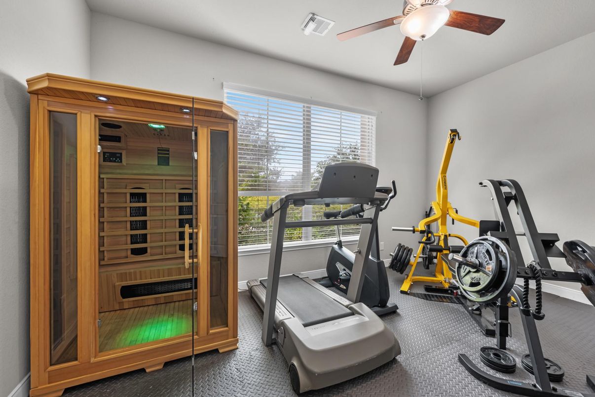 Fitness Equipment, Interior, Sauna Room