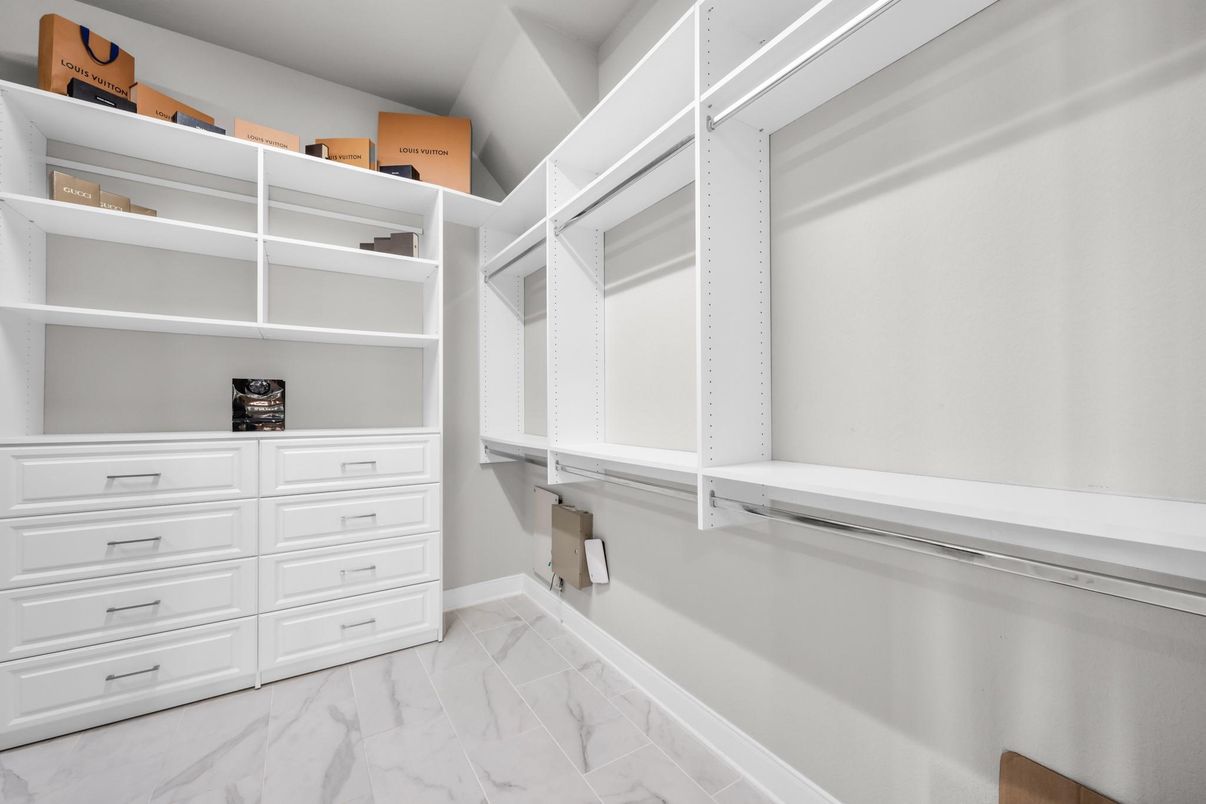 Interior, Marble, Walk-in Closets