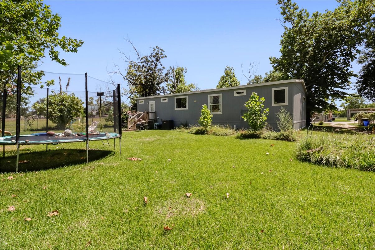 Backyard, Exterior, Playground