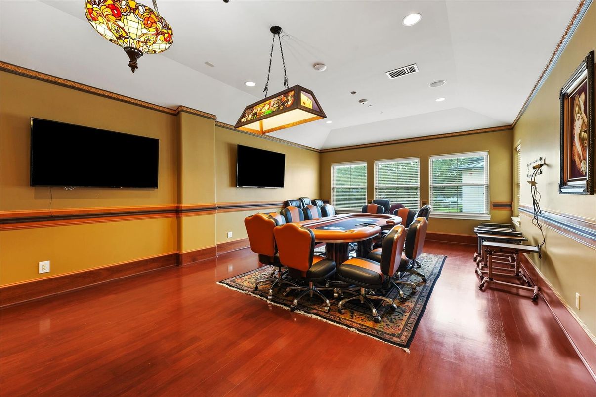 Dining room, Interior, Pendant Lights, Recessed Lighting, Wood Texture Flooring