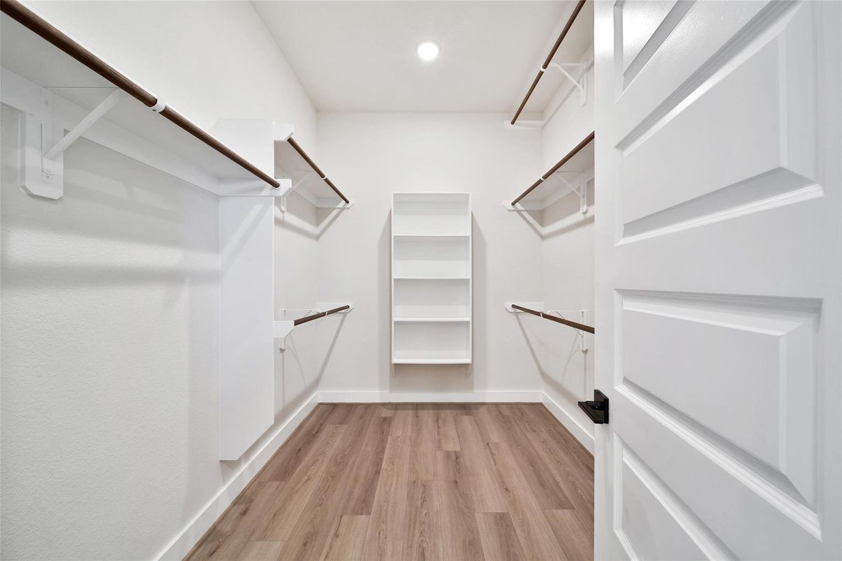 Interior, Recessed Lighting, Walk-in Closets, Wood Texture Flooring