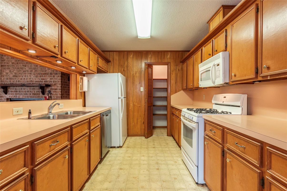 Interior, Kitchen, Stone Walls, Wooden Walls