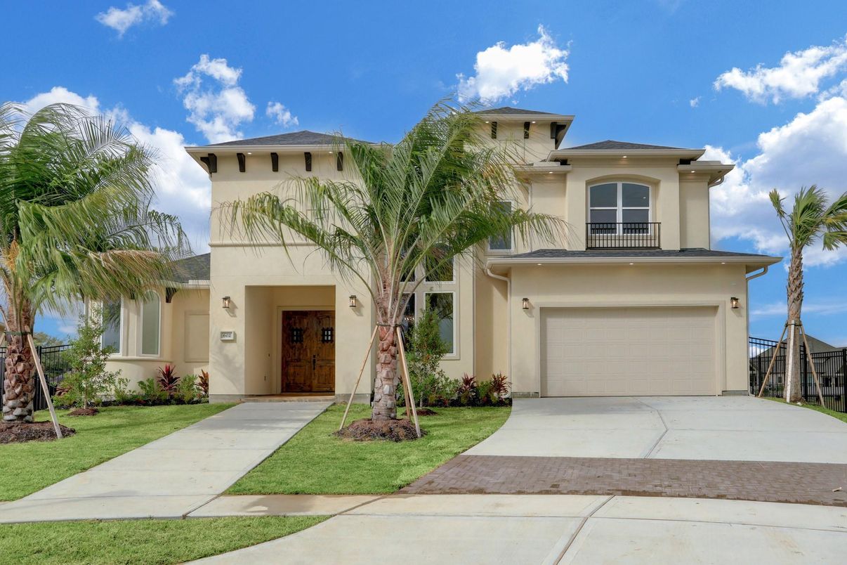 Attached, Backyard, Exterior, Facade, Mediterranean