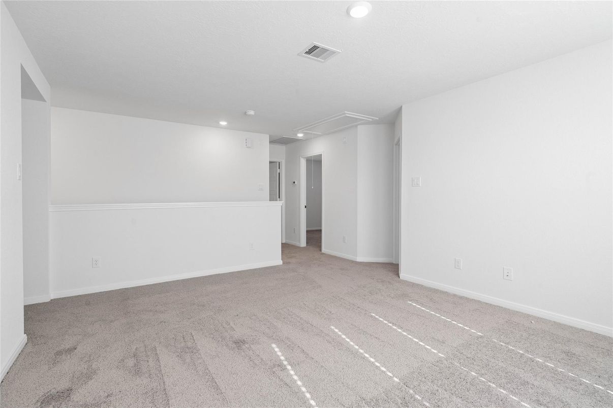 Empty room, Interior, Recessed Lighting