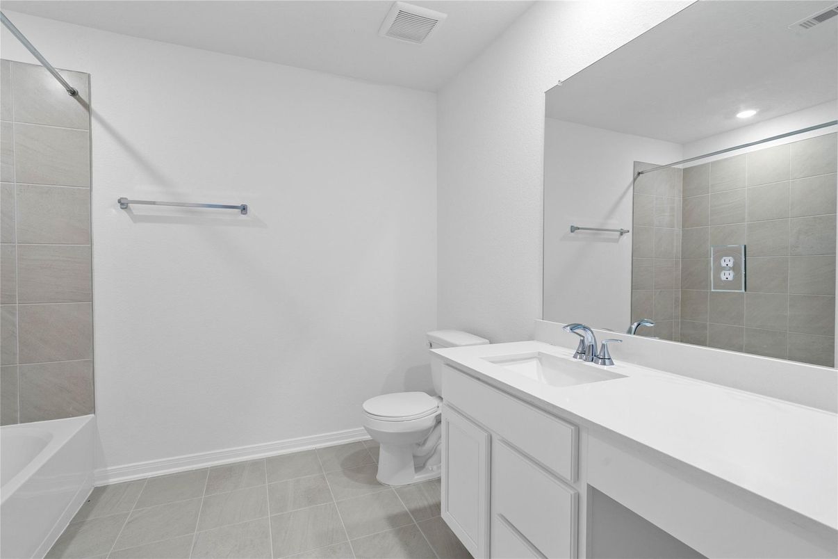 Bathroom, Interior, Recessed Lighting