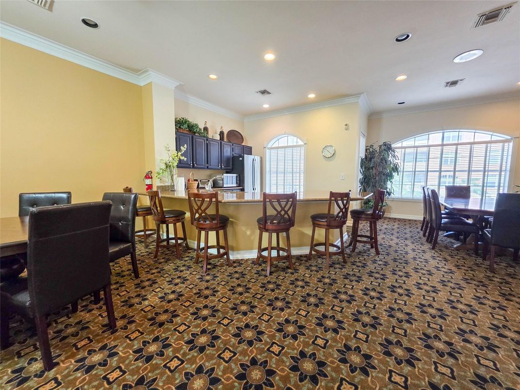 Dining room, Interior, Kitchen, Recessed Lighting