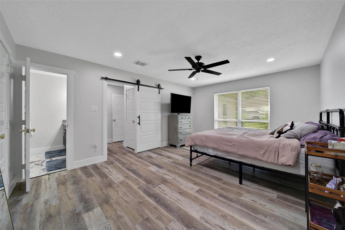 Bedroom, Interior, Recessed Lighting, Wood Texture Flooring