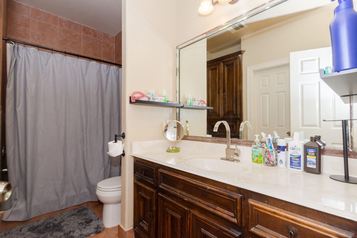 Bathroom, Interior