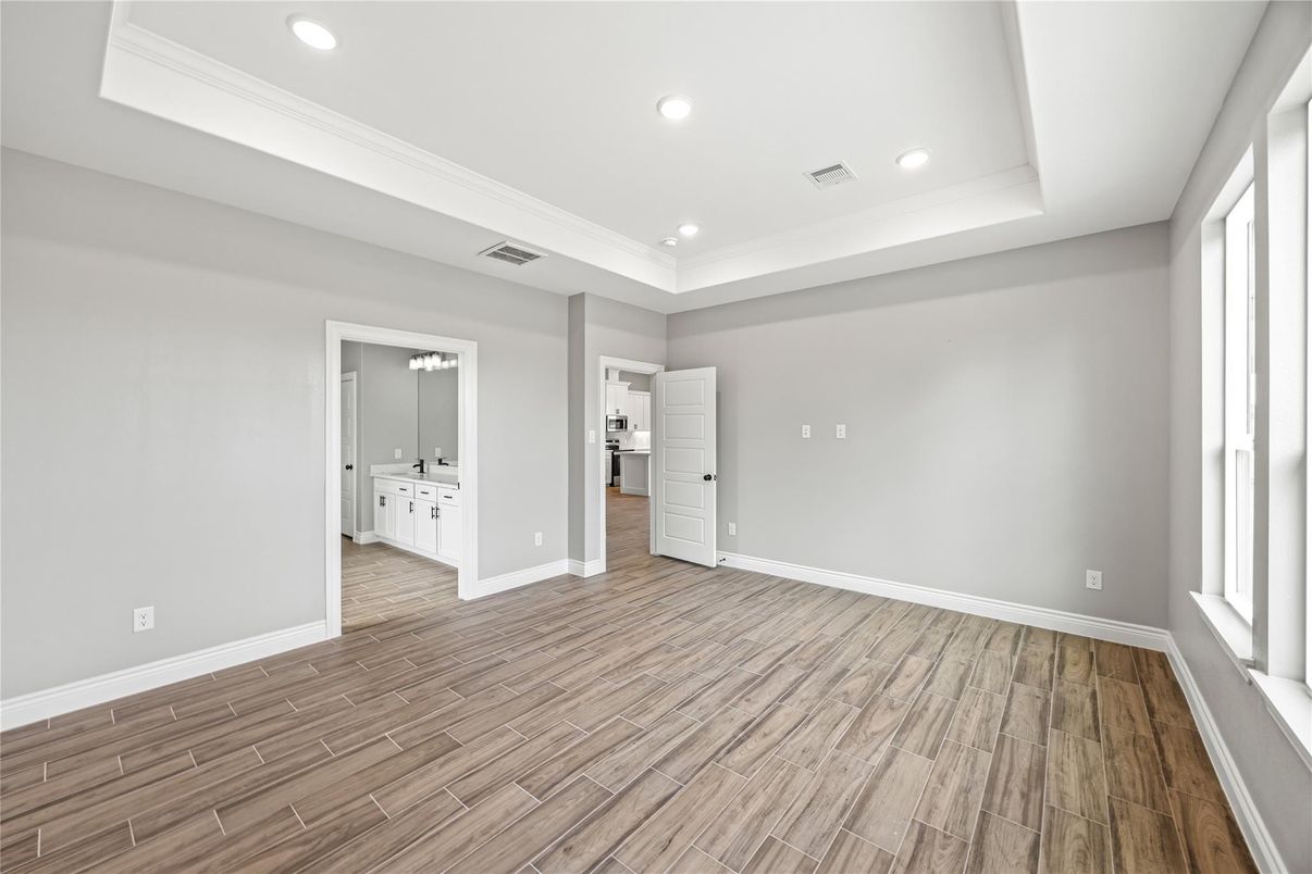 Bathroom, Empty room, Interior, Recessed Lighting, Wood Texture Flooring