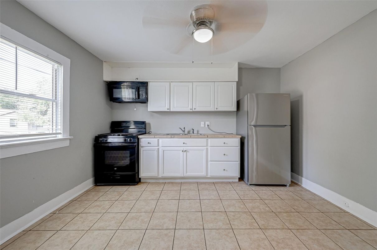 Interior, Kitchen