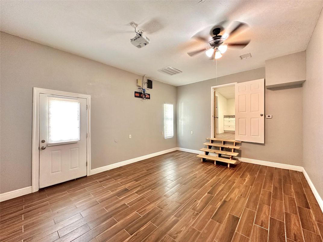 Empty room, Interior, Wood Texture Flooring