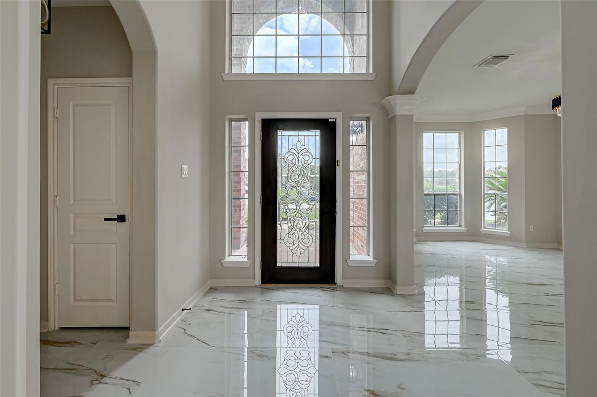 Interior, Marble