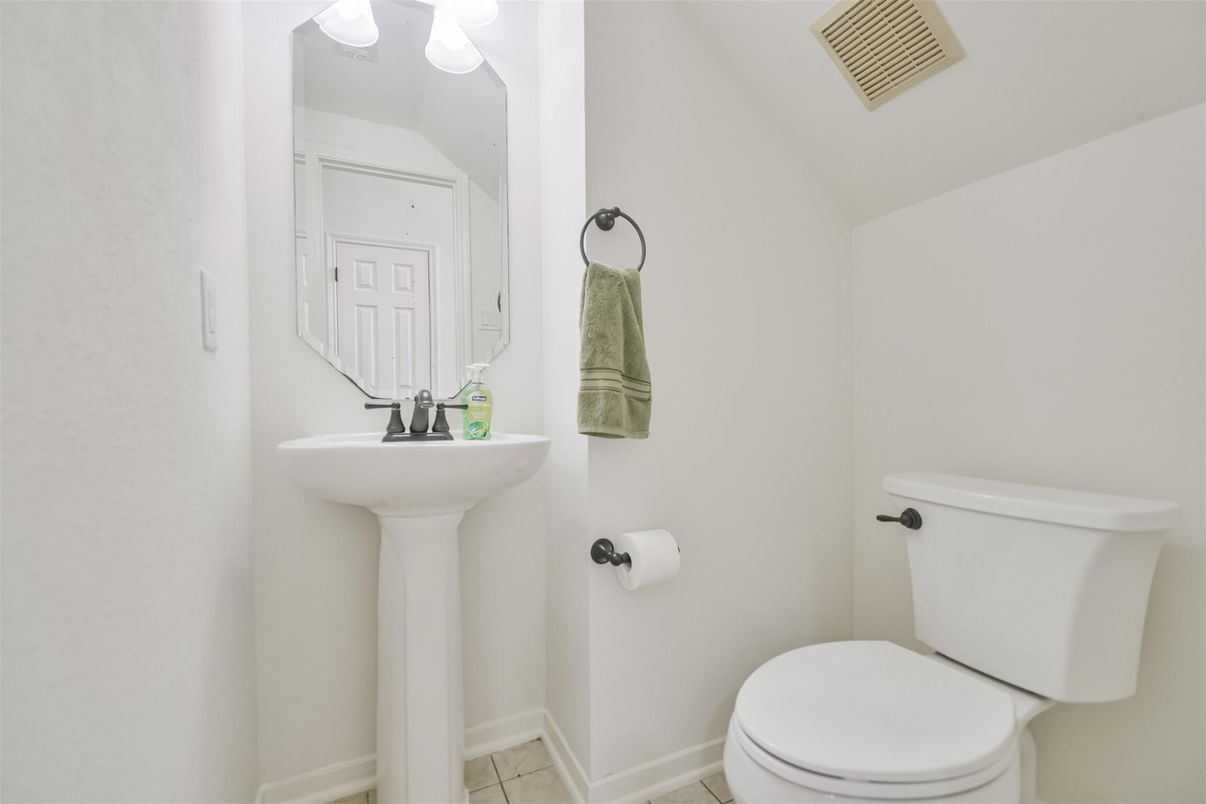 Bathroom, Interior