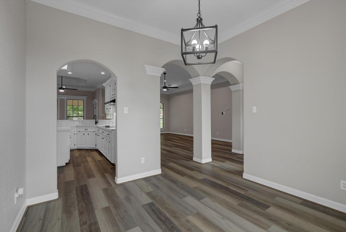 Interior, Kitchen, Pendant Lights, Recessed Lighting, Wood Texture Flooring