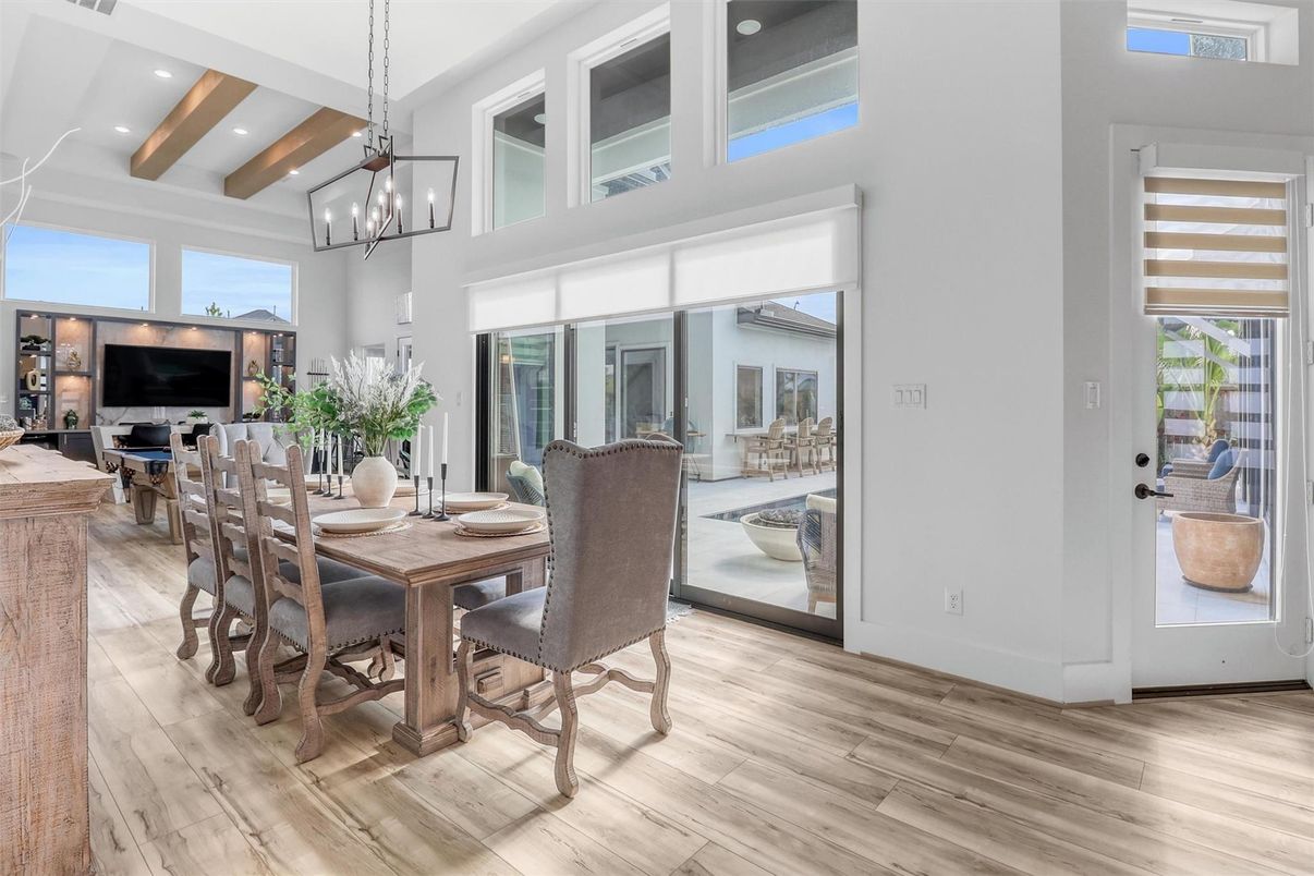 Dining room, Interior, Pendant Lights, Recessed Lighting, Wooden Beams, Wood Texture Flooring