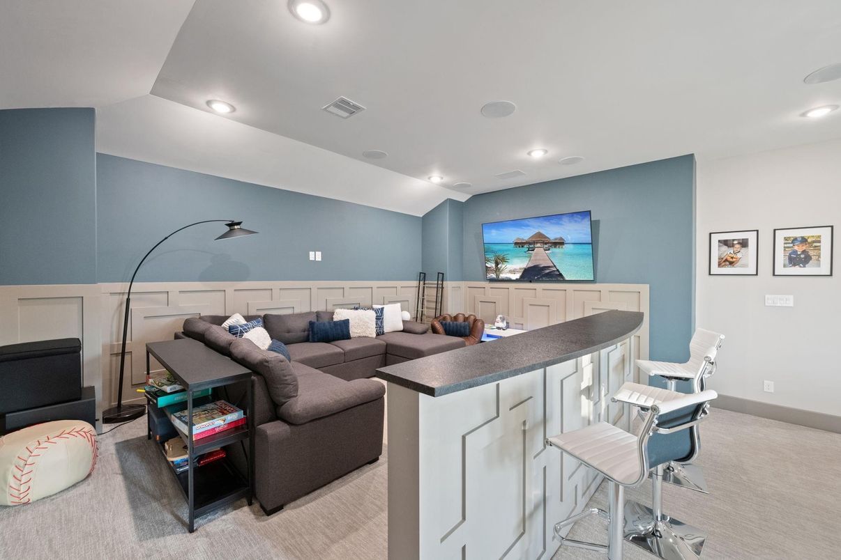Interior, Living room, Recessed Lighting