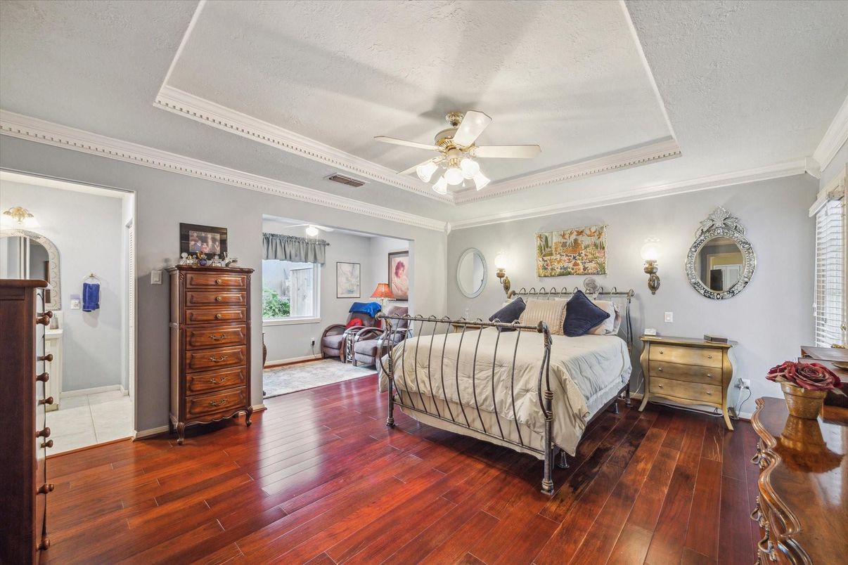 Bedroom, Interior, Wood Texture Flooring
