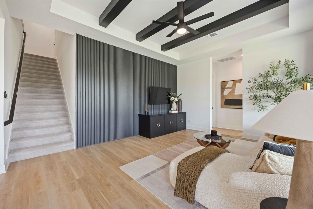 Interior, Recessed Lighting, Wood Texture Flooring