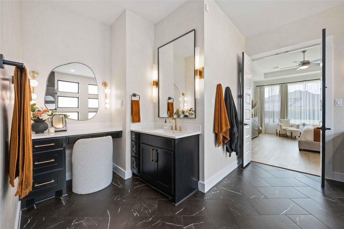 Bathroom, Dual Sink Vanities, Interior, Marble