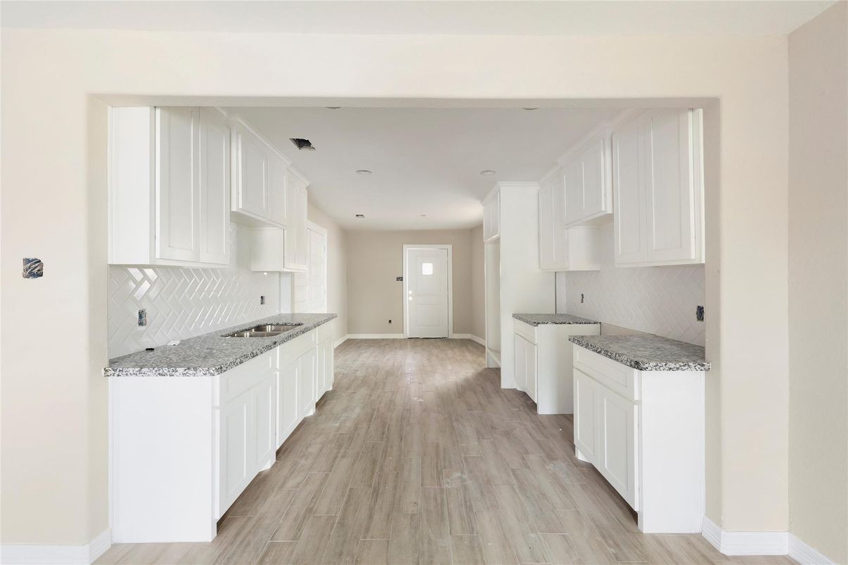Interior, Kitchen, Recessed Lighting, Wood Texture Flooring